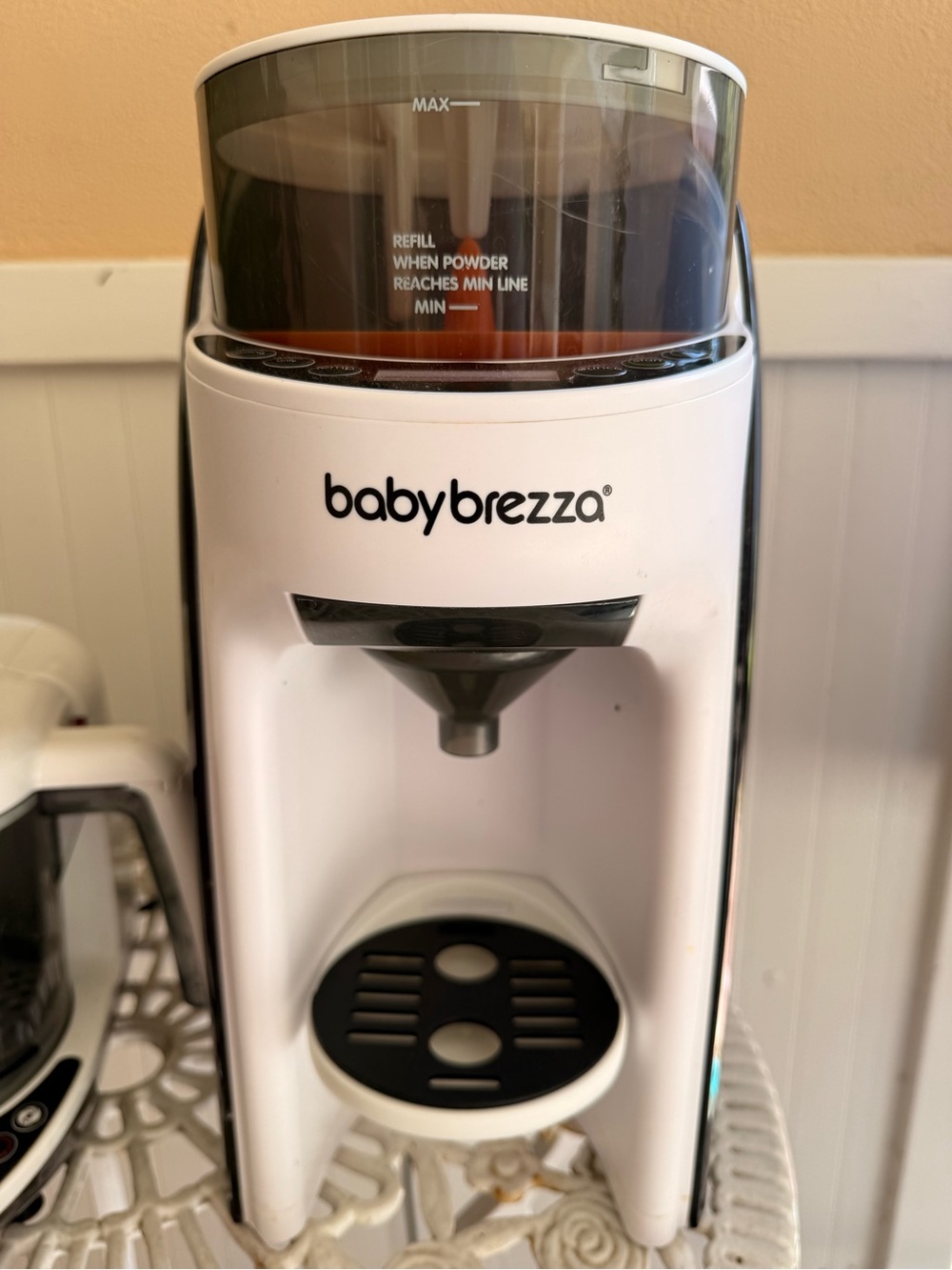 Baby Brezza Formula Bottle Maker – White